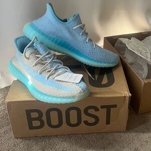 Men’s Yeezy Boost 350(New!)